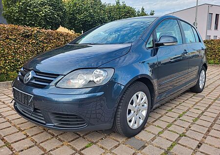 VW Golf Plus Volkswagen .1.6 FSI. 16V. Comfortline. AHK.