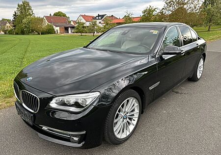 BMW 730d Lang Schiebedach HeadUp LED