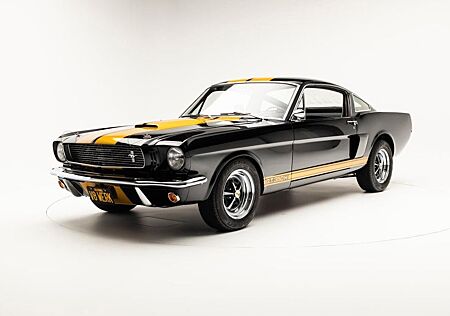 Ford Mustang Shelby GT 350 Hertz - Restaurierung