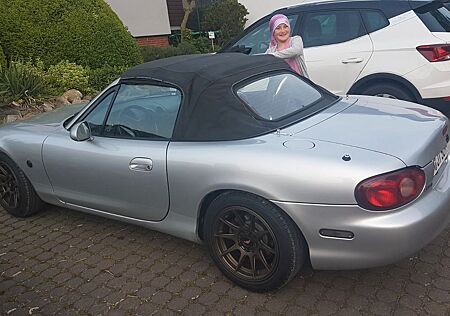 Mazda MX-5 1.6 16V 1.6
