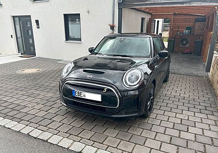 Mini Cooper SE Classic Trim Leder Rückfahrkamera LED