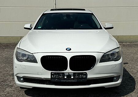 BMW 740LI *KEYLESS*KAMERA*SHZ+SHK*NAVI*MEMORY'*SHBD*