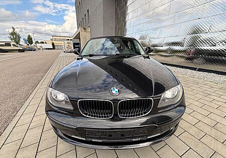 BMW 118i / TÜV NEU / WENIG KM / LIEBHABER / TEMPOMAT