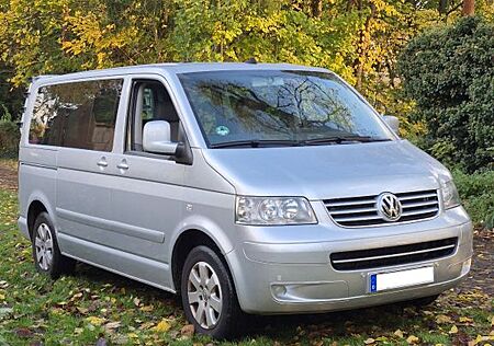 VW T5 Multivan Volkswagen Wohnmobilzulassung California Küche