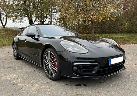 Porsche Panamera Turbo, Voll, LED, Massage