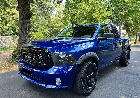 Dodge RAM 1500 5.7 Hemi Sport Crew Cab 4X4