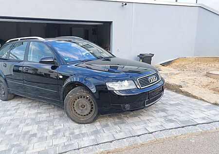 Audi A4 2.0 FSI Avant - *An Händler*
