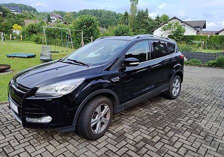 Ford Kuga 2,0 TDCi 4x4 132kW Titanium Titanium