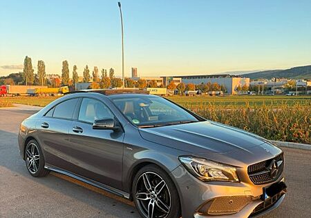 Mercedes-Benz CLA 200 PEAK Edition AMG-Line Night Paket