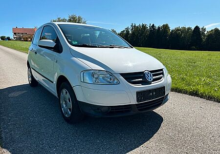 VW Fox Volkswagen 1.2 - Basis - 77.200 km - HU neu