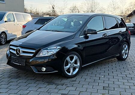 Mercedes-Benz B 200 1.6 SHZ KLIMA PDCv+h Sport Paket TOP Zusta
