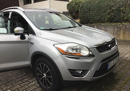 Ford Kuga 2,0 TDCi 2x4 103kW Individual Individual