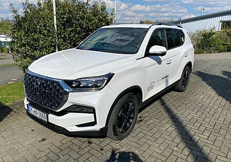 SsangYong Rexton Sapphire 4x4*RFK*AT*SD*NAVI