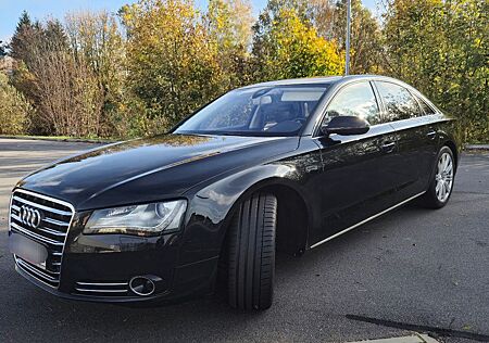 Audi A8 4.2 TDI MEGA VOLL 4x Massage Standhzg Solar