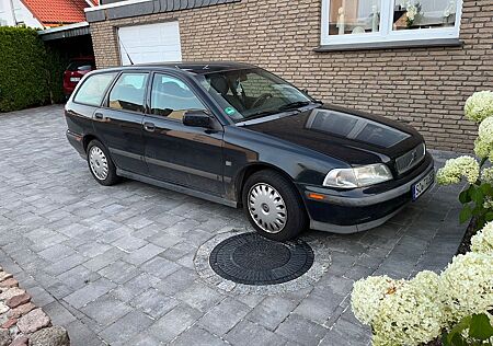 Volvo V40 1.8 -