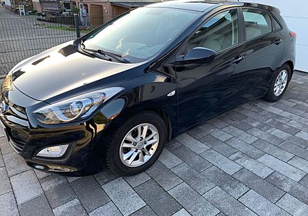 Hyundai i30 1.4 FIFA World Cup EDITION