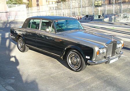 Rolls-Royce Silver Shadow