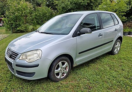 VW Polo Volkswagen 1.2 47kW Trendline