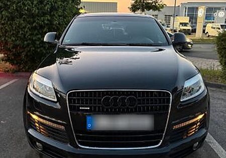 Audi Q7 3.0 TDI S-Line 7-Sitzer
