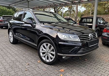 VW Touareg gebraucht kaufen VW Touareg Volkswagen V6 TDI Terrain Tech 4M |LEDER|PANO|
