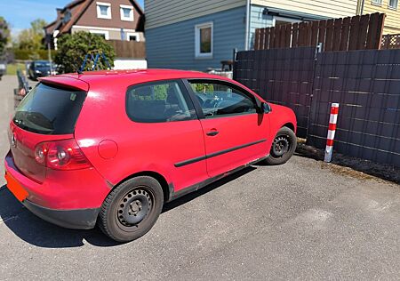 VW Golf Volkswagen V 1,4 80PS