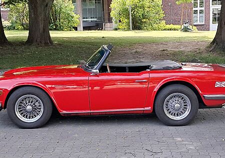 Triumph TR6 PI