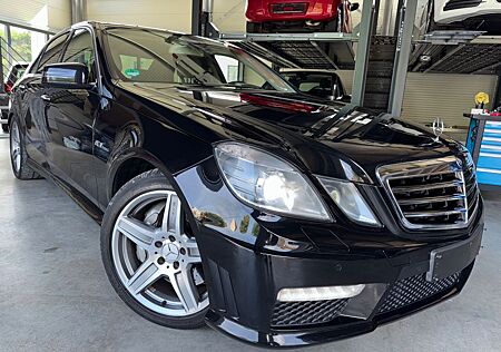Mercedes-Benz E 63 AMG Lim. 6.2L V8 Harman-Kardon Exklusiv-Pak