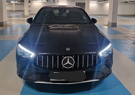 Mercedes-Benz CLA 200 d DCT -