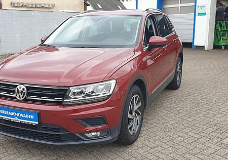 VW Tiguan Volkswagen Sound BMT/Start-Stopp