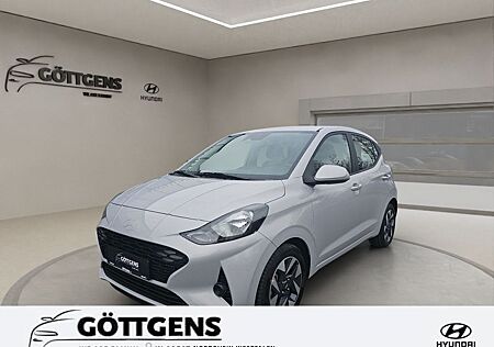 Hyundai i10 gebraucht kaufen Hyundai i10 1.2 TREND KOMFORTPAKET NAVI 15LM KAMERA