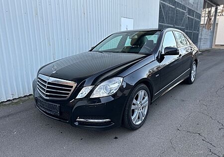 Mercedes-Benz E 220 E 220CDI Limo,Automatik, Guter Zustand