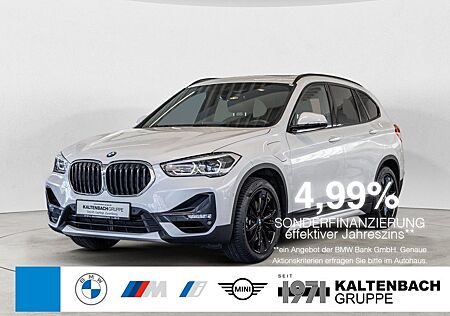 BMW X1 xDrive 25e Sport Line PANO AHK HUD LED FACEL.