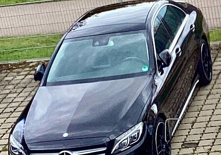 Mercedes-Benz C 220 BLUETEC AMG LINE