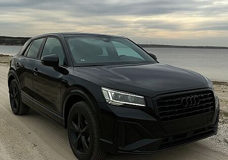 Audi Q2 30 TFSI S line Modelljahr 2025