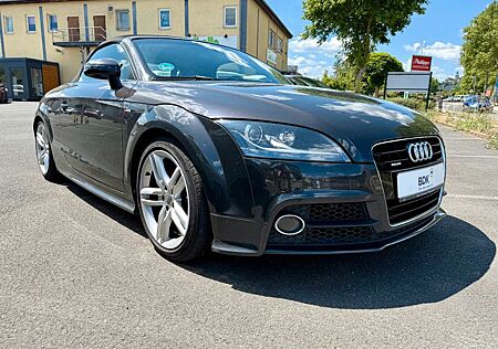 Audi TT Coupe/Roadster 2.0 TFSI Roadster quattro