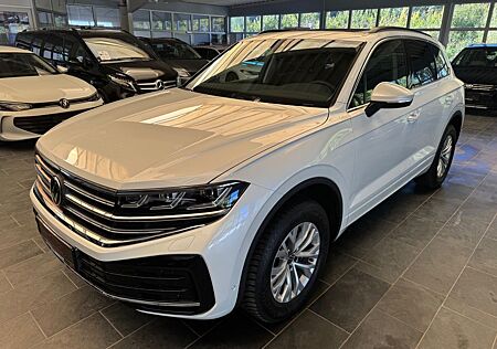 VW Touareg Volkswagen 3.0 TDI 170 kW4Motion Elegance PanoLeder