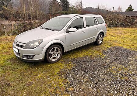 Opel Astra Caravan 1.6 Twinport Reparaturbedürftig