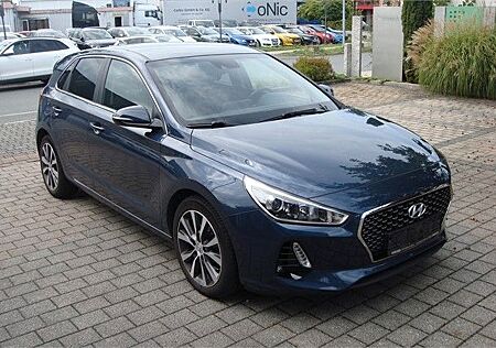 Hyundai i30 1.6 CRDi * 1.Hand - Automatik - Euro 6 *