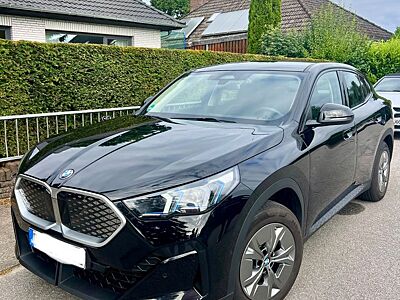 BMW iX2 eDrive20 - Premium Paket, Driving Assistant,