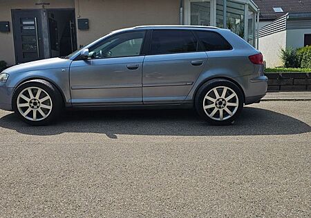 Audi A3 2.0 TFSI S line Sportback 200 PS Standheizung