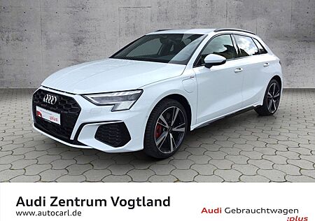 Audi A3 Sportback S line 45 TFSIe S-tronic Business/B