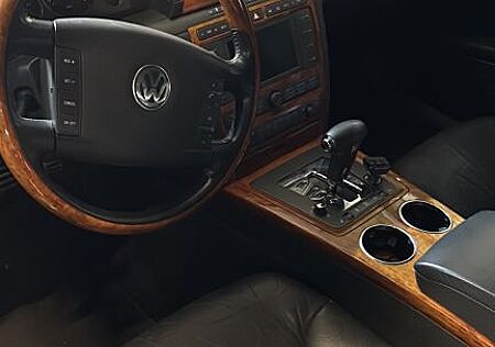 VW Phaeton Volkswagen 3.2 V6 lang 4MOTION Tiptronic 5-Sitz...