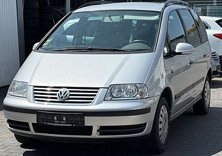 VW Sharan Volkswagen Trendline 2.0 TDI Klima 7-Sitze