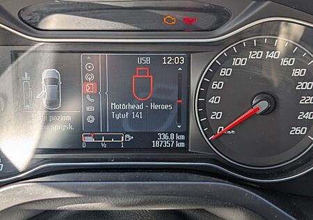 Ford S-Max 2,0 TDCi 103kW DPF Titanium Titanium