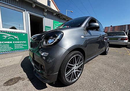 Smart ForFour 0.9 80kW BRABUS Xclusive*LEDER*PANO*TÜV*