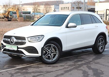 Mercedes-Benz GLC 300 d 4Matic AMG Standheizung AHK 8-fach LED