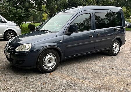Opel Combo 1.3 CDTI DPF ecoFLEX Easytronic Edition