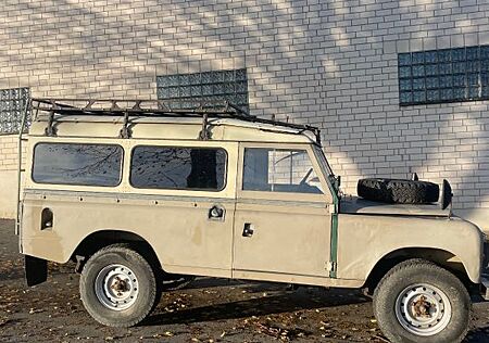 Land Rover Serie III Santana