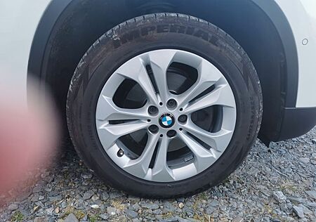 BMW X1 xDrive20d Advantage Steptronic Advantage