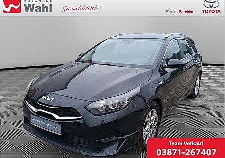 Kia Cee'd Ceed 1.5 T-GDI Vision